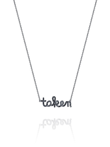 Колье с кулоном "Taken" из черненого золота с бриллиантами, 1