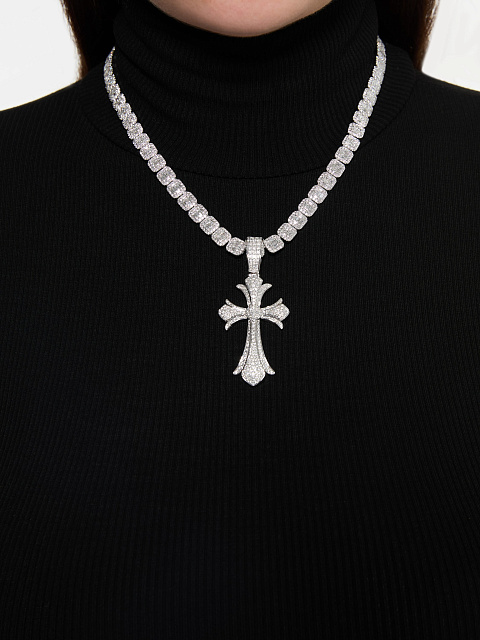 Кулон в виде креста из белого золота с бриллиантами, 5 Кулон в виде креста из белого золота с бриллиантами, 5